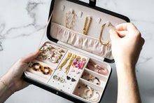 Load image into Gallery viewer, Jewelry Travel Case - Black