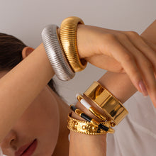 Load image into Gallery viewer, 18K Gold-Plated Stainless Steel Bracelet