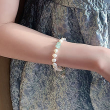 Load image into Gallery viewer, Pearl Green Stone Link Bracelet