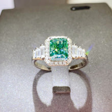 Load image into Gallery viewer, 2 Carat Moissanite 925 Sterling Silver Ring