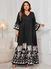 Load image into Gallery viewer, Honey Plus Size Printed V-Neck Long Sleeve Maxi Dress