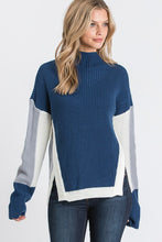 Load image into Gallery viewer, KNIT COLOR BLOCK SWEATER WITH SIDE PANELS
