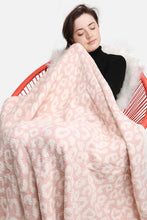 Load image into Gallery viewer, Leopard Print Luxury Soft Throw Blanket
